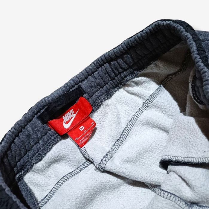 Спортивні штани Nike Modern