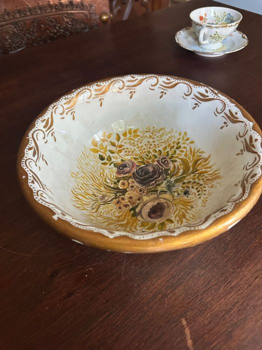 Taça pintada à mão
