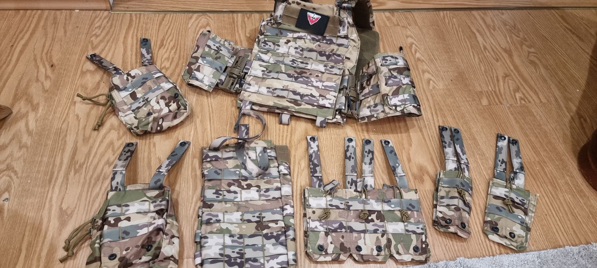 Kamizelka taktyczna typu plate Carrier molle multicam cuirass fast QRS