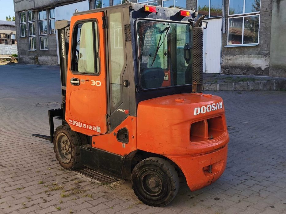 Оренда Навантажувач вилковий Doosan D30S-5, від 3 міс, Дизельний