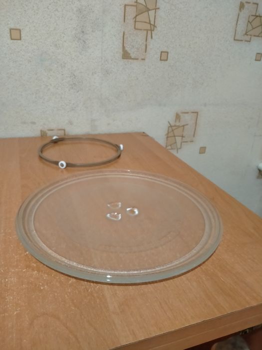 Тарелка стеклянная No 12
для микроволновки 280мм.