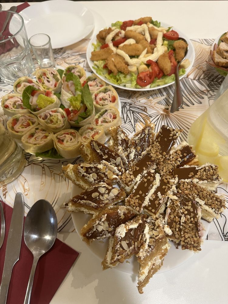 Catering,Sala na impreze  Sala na urodziny,komunie,imprez,stypy itp