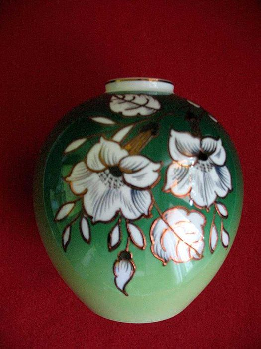 Wazon - Ręcznie malowany złoty relief - porcelana - 14 x 13cm Kult GDR