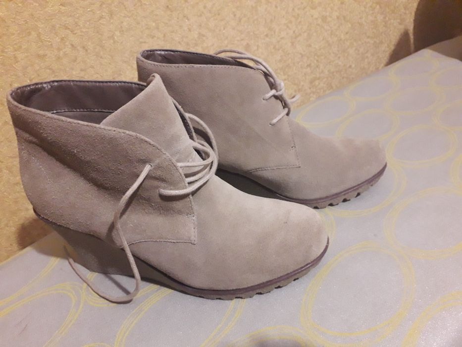 Ботильйони черевики ботінки