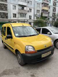 Renault Kangoo в отличном состоянии. Полностью обслужена