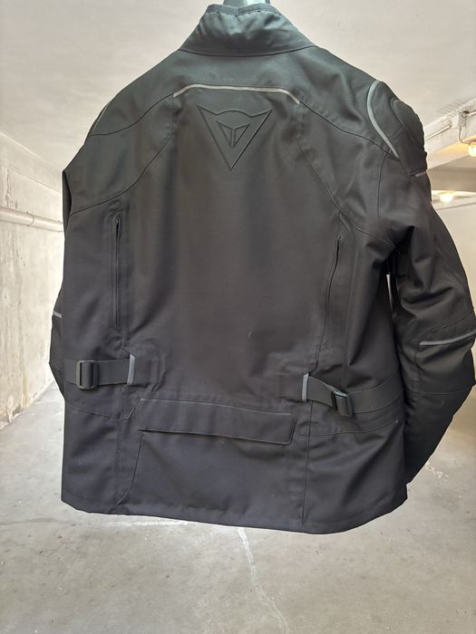 Vendo fato completo dainese.