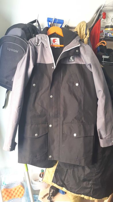 Продам мужскую курточку