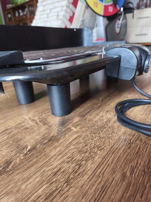 Grill elektryczny balkonowy 2000W FIF