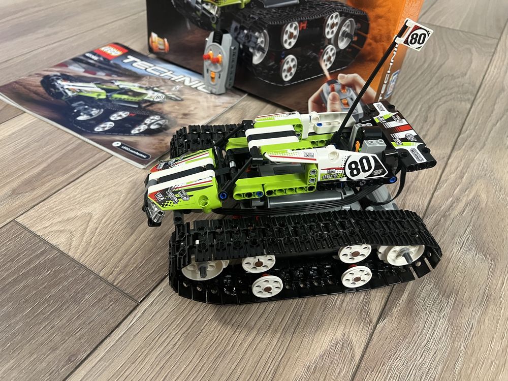 LEGO TECHNIC 42065 zdalnie sterowany