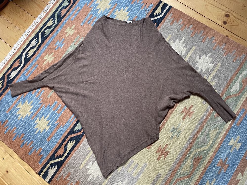 Sweter asymetryczny Tezenis