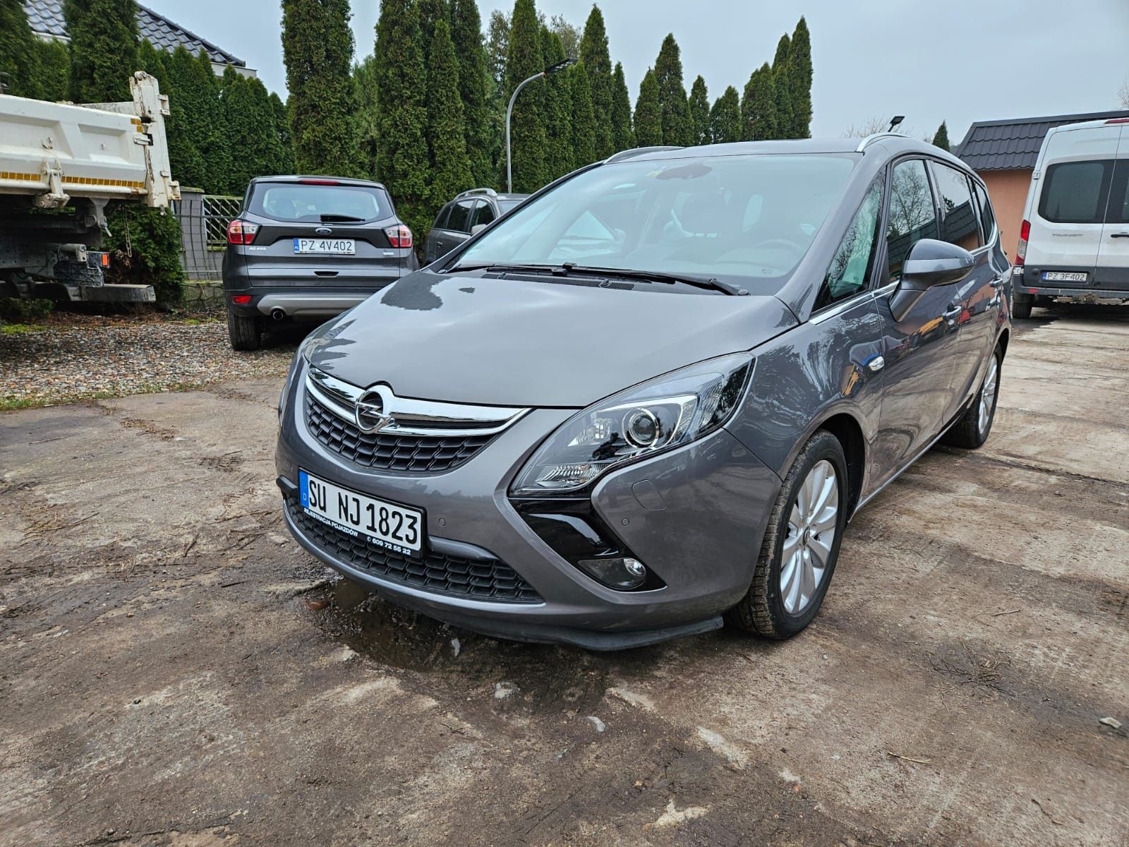 Opel Zafira 2016