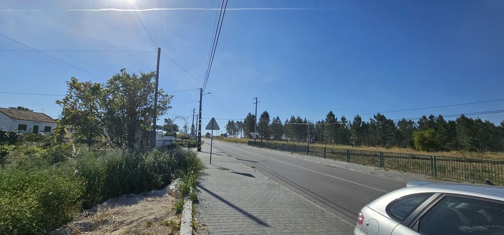 Moradia e terreno urbano 3105m2 OPORTUNIDADE!