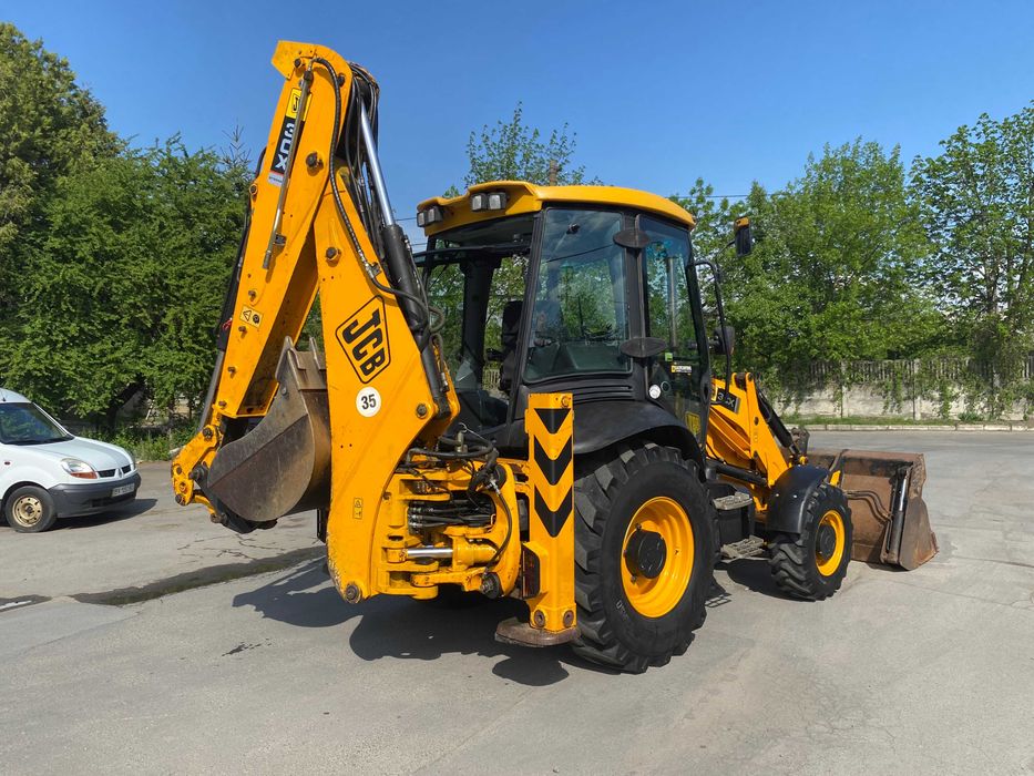 продам экскаватор погрузчик JCB 3 CX