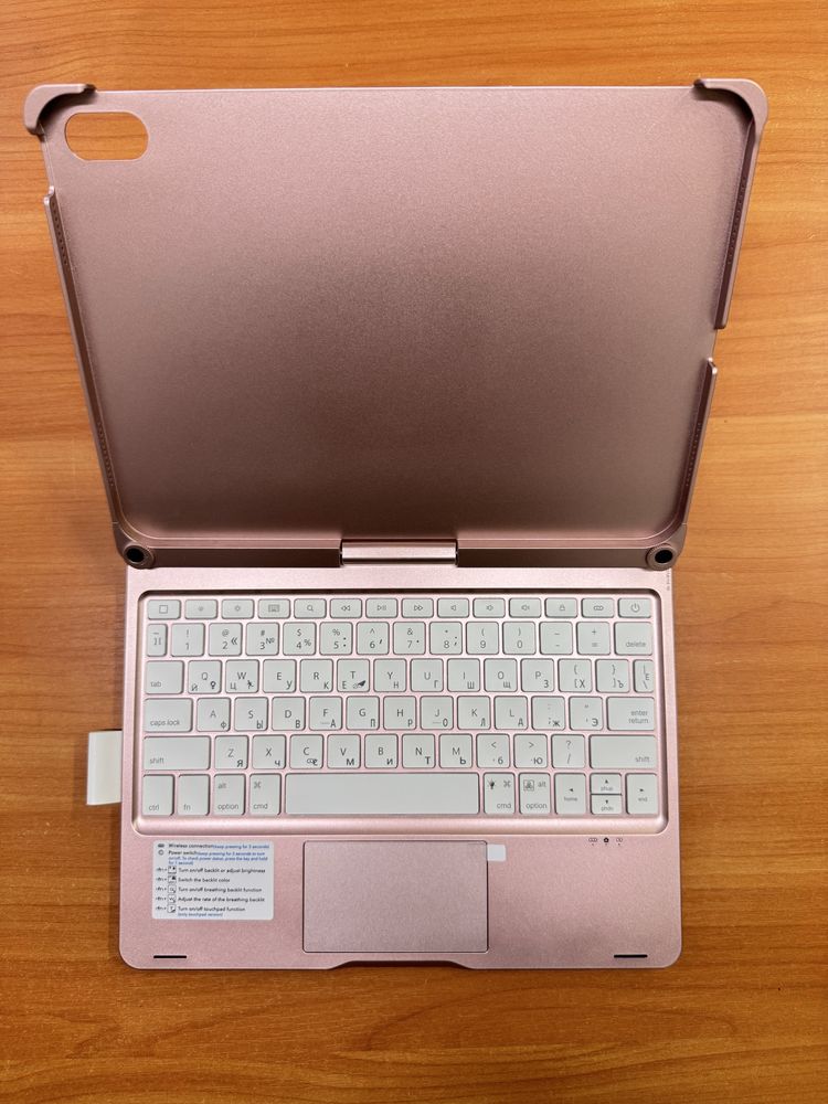 Чехол с вращающеся клавиатурой iPad 10.9 дюйма