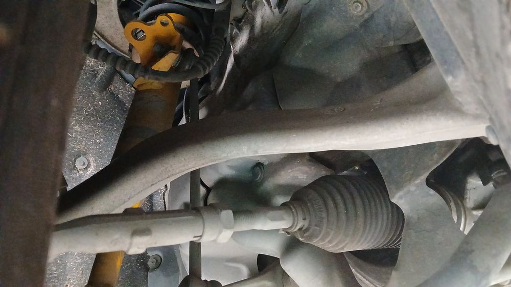 Braço de suspensão frente direito BMW 5 Touring (F11)