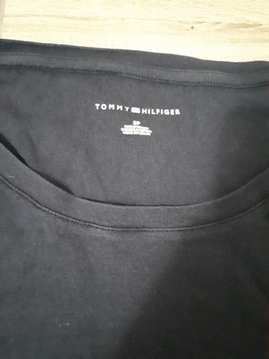 Продам свитерок tomy halfiger
