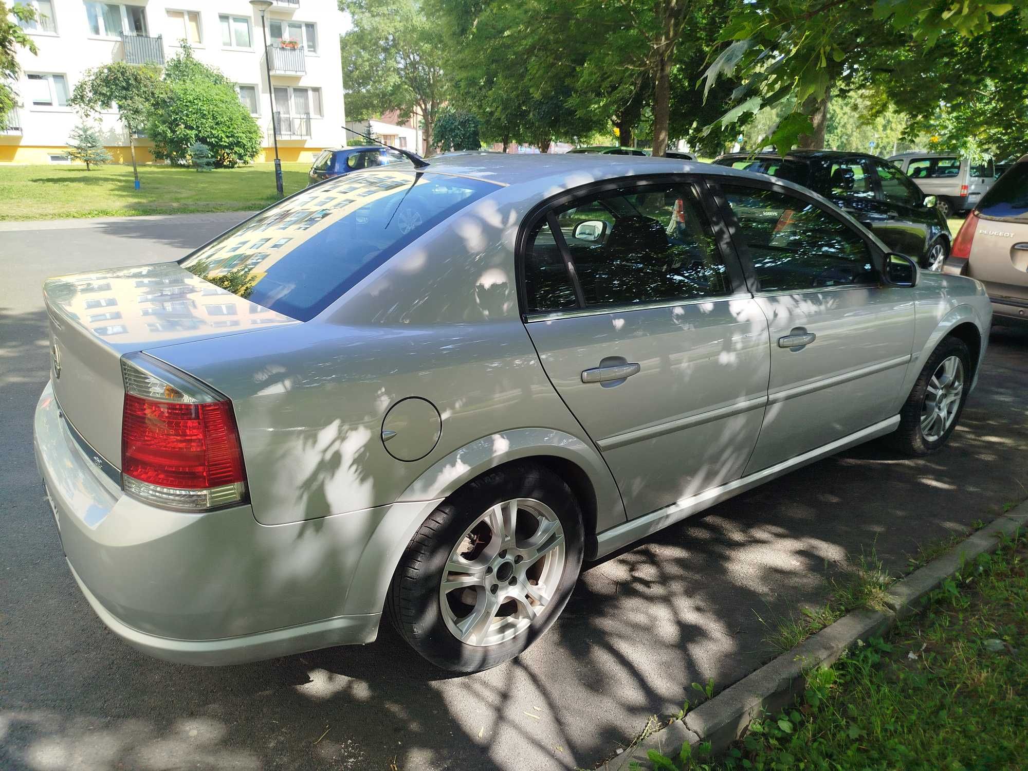 Opel Vectra C 2,2 benzyna 2006r.