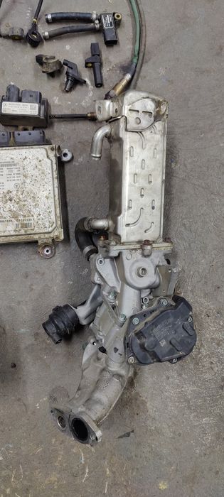 Mercedes sprinter 906,Vito.OM651 2.2.навісне двигуна