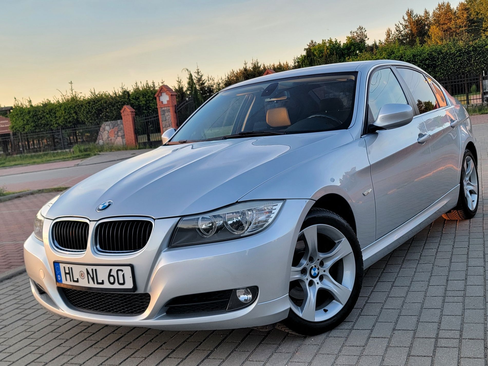 *2.0d* Import* Skóry* Sedan* PerfekcyjnyStan* Polecam*