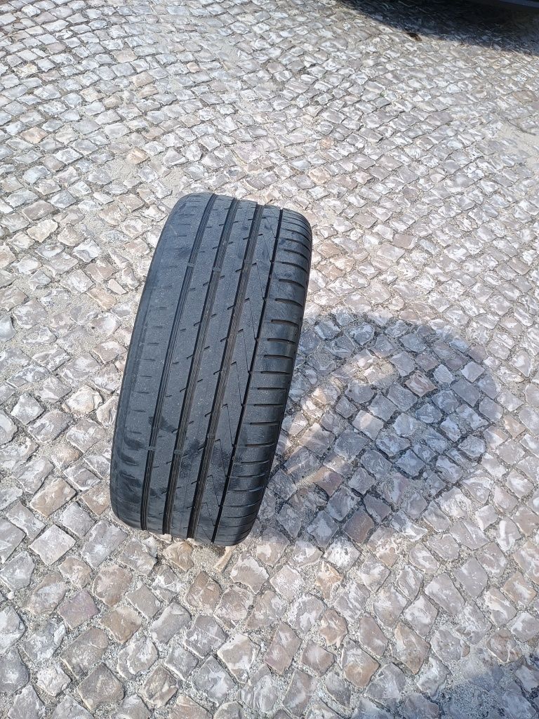 Jante BMW 19 com pneu 255/30 R19