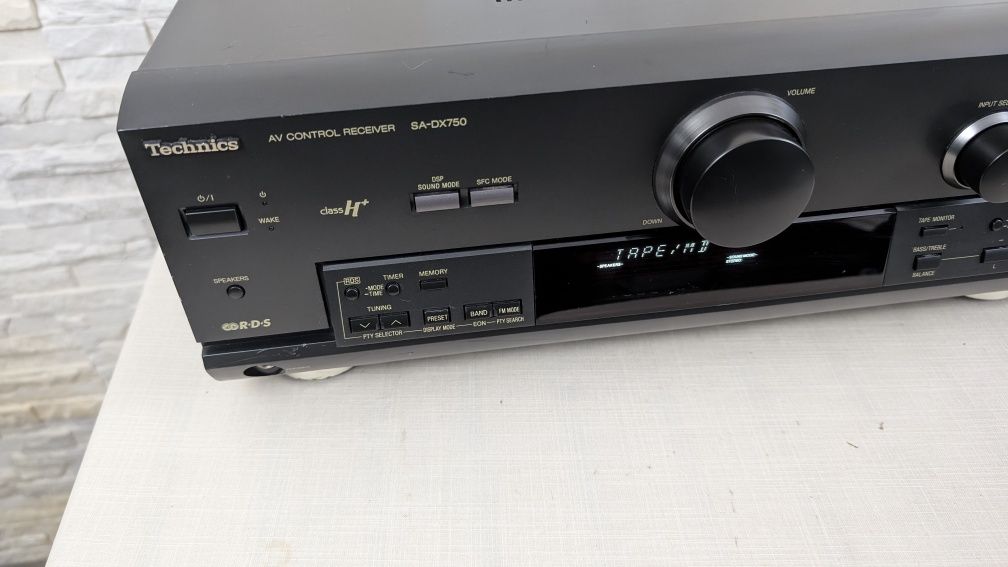 Technics SA-DX750 Wysokiej jakość amplituner kina domowego