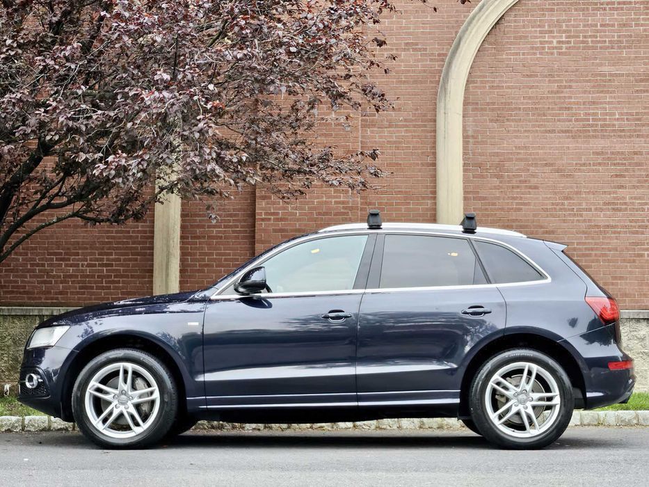 Audi Q5 quattro Premium Plus      2013