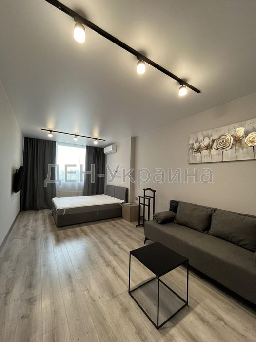 Оренда сучасної 1-к кв-ри 53 кв.м. з євроремонтом в ЖК Манхеттен.