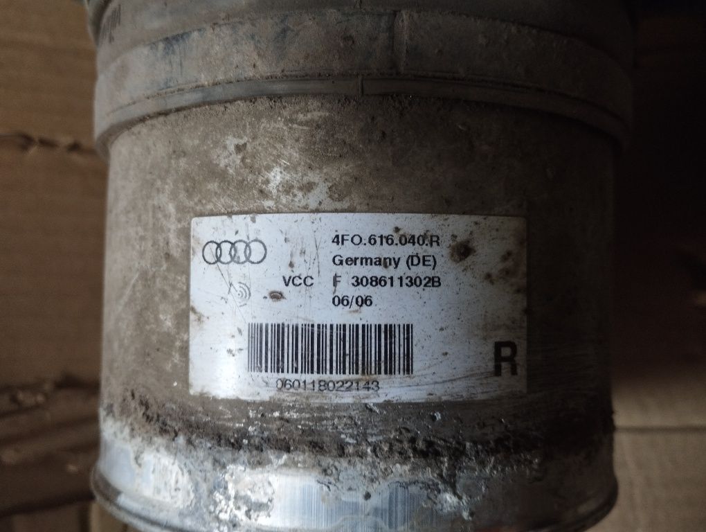 Продам оригінальну пневмостійку для Audi A6 C6 allroad під відновлення