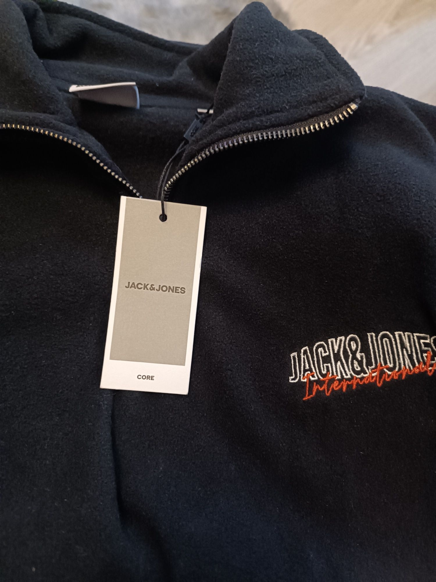 Bluza polar męska Jack & Jones czarna- L.Nowa z metką