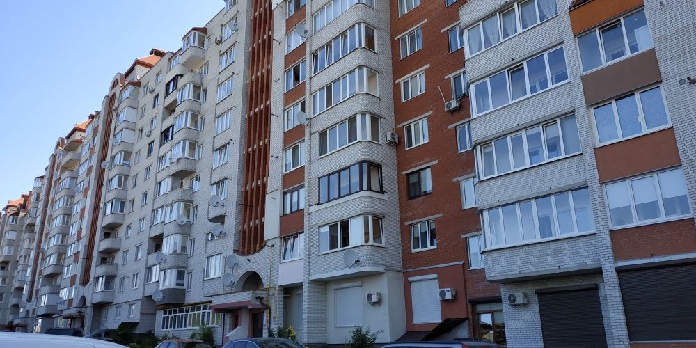 Подобова оренда 1кім.квартири вул.Коновальця 5