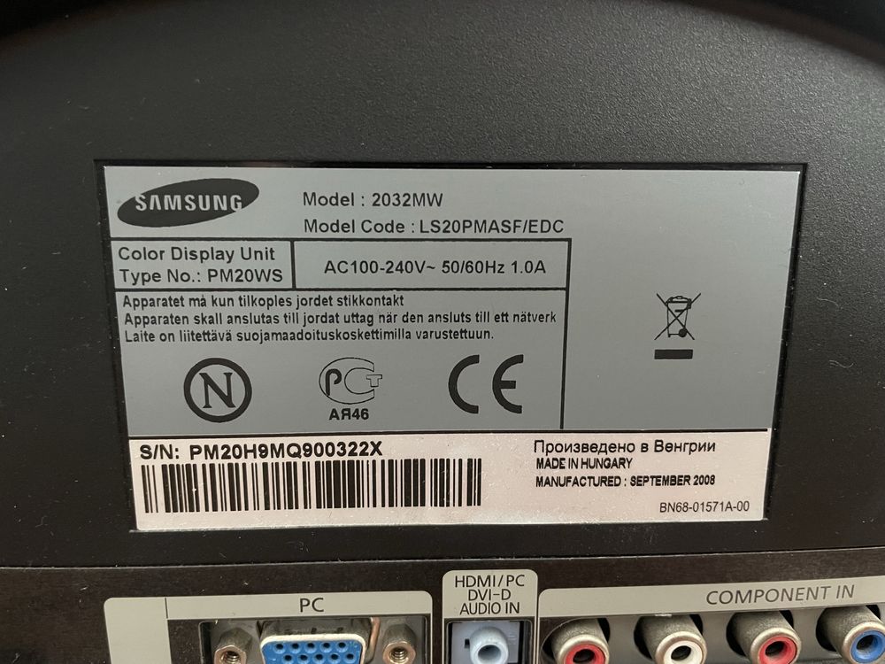 Monitor Samsung z kablem