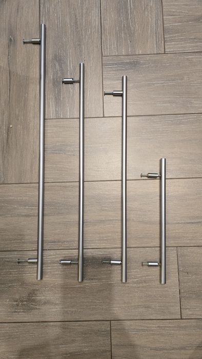 Uchwyty do mebli, chrom w satynie