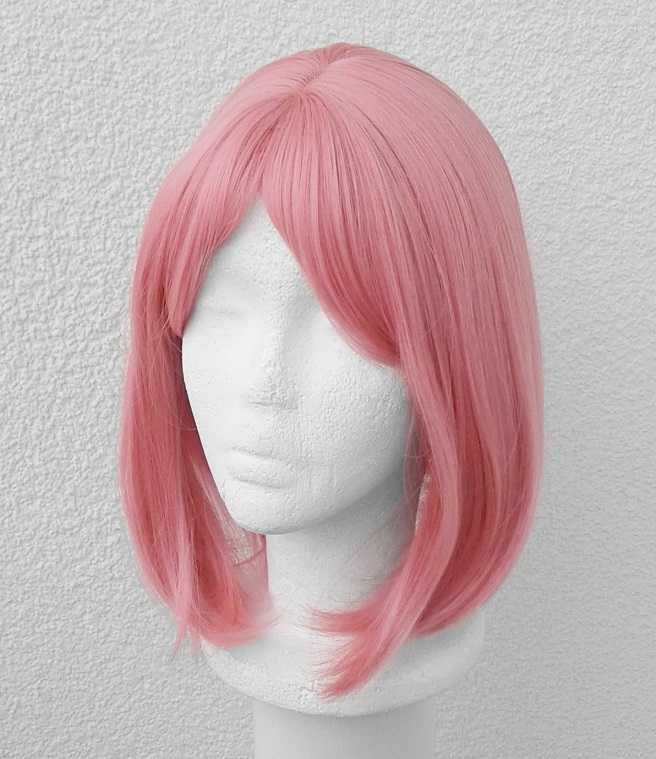 Krótka różowa peruka bob z prostą grzywką krótki różowy wig cosplay