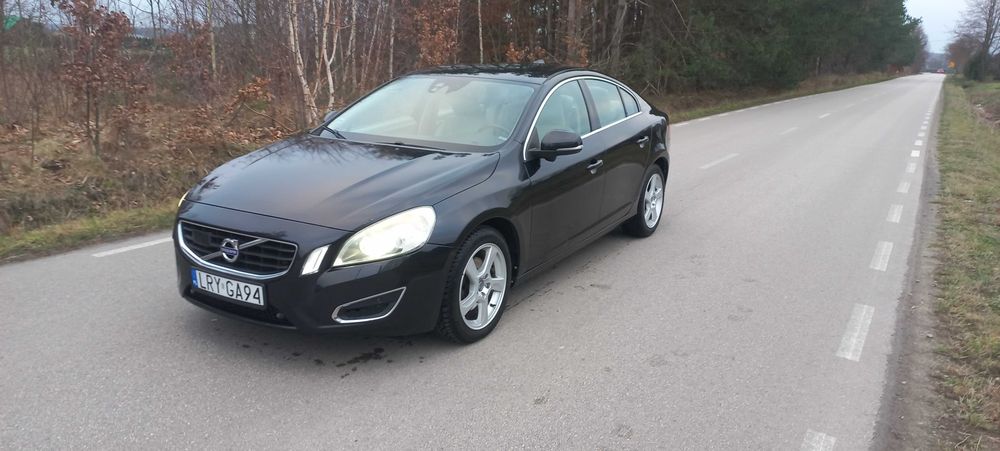 VOLVO S60 D3 Summum