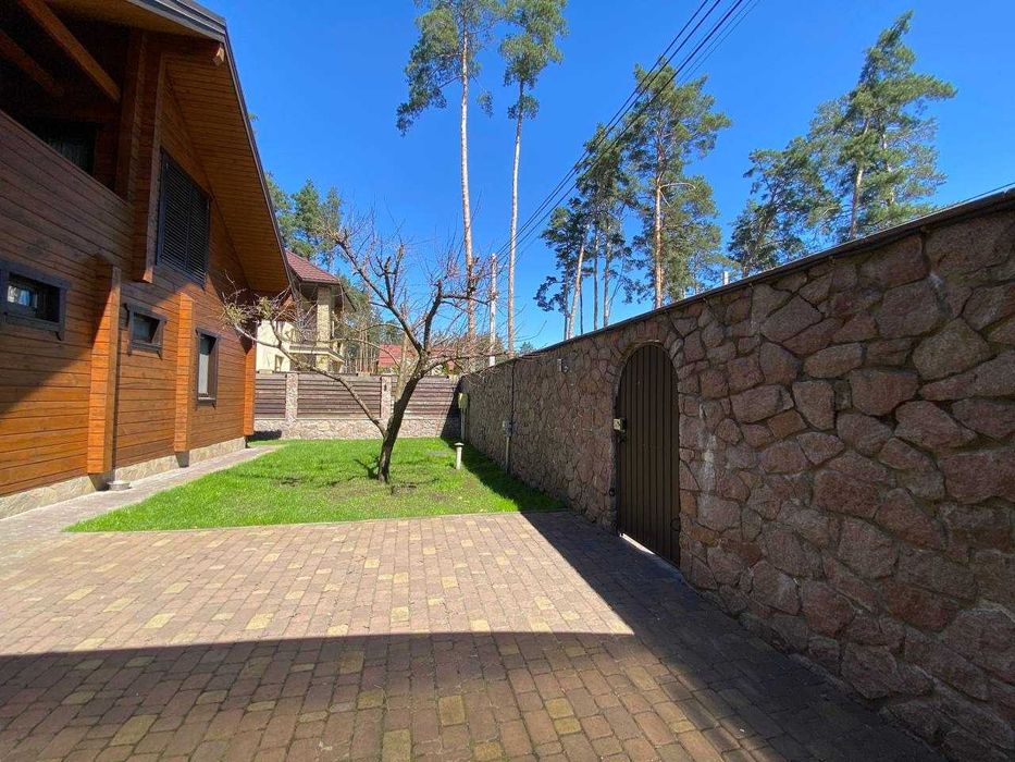 Будинок з якісним ремонтом в Бучі