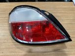 Фонарь задний левый opel astra h хэтчбэк оригинал новый 93190304