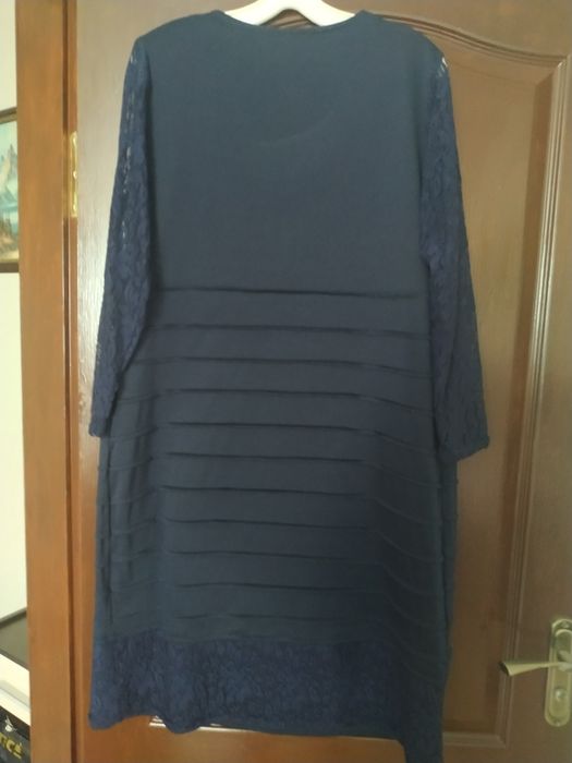 Нарядное платье р.54