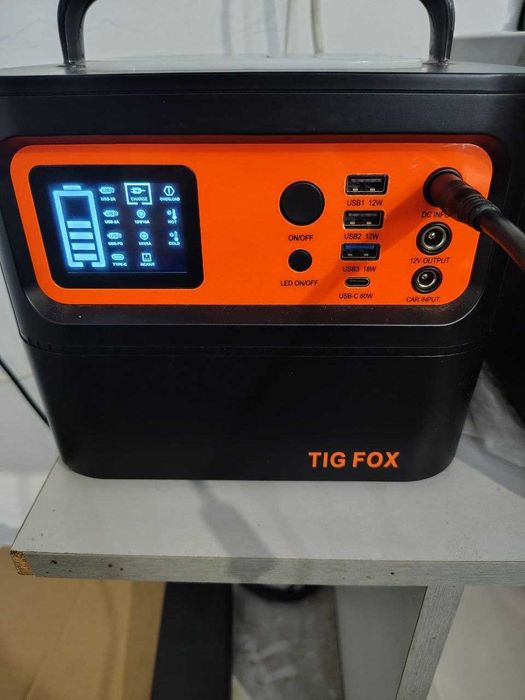 Продам портативна зарядна станція TigFox T-500, Емність 600 Ват