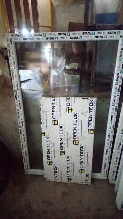 Вікно двері балконні металопластикові