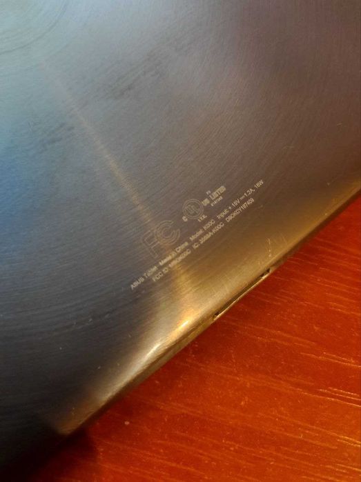 Планшет ASUS K00C