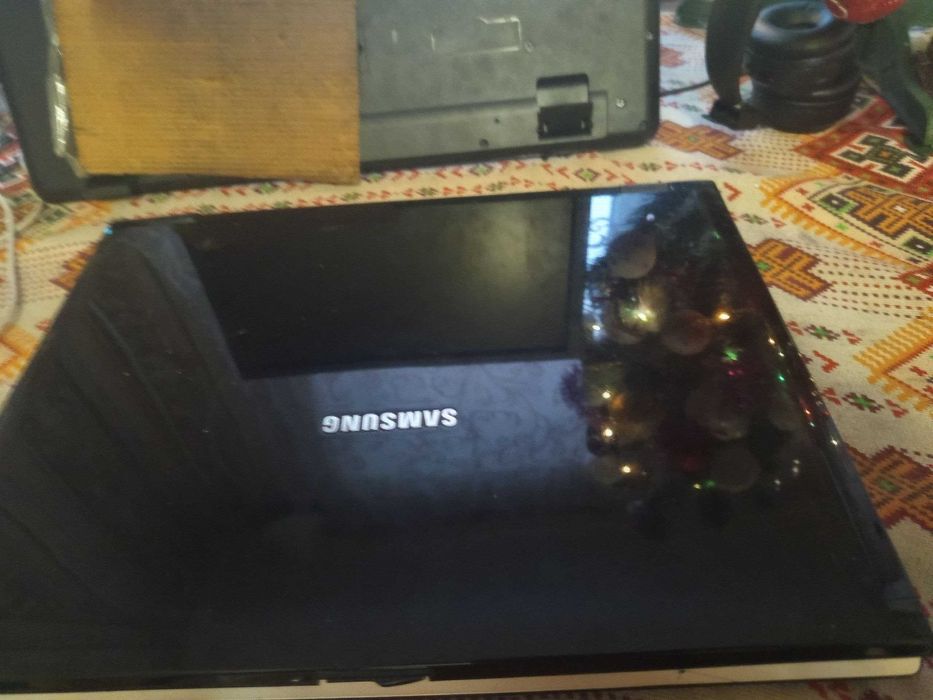 Ноутбук Samsung r60+