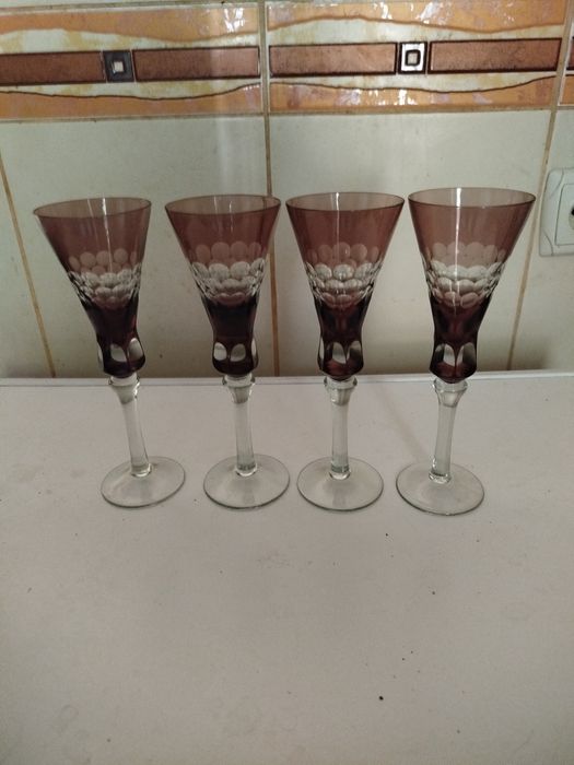 Рюмки на ножке производство Чехословакии