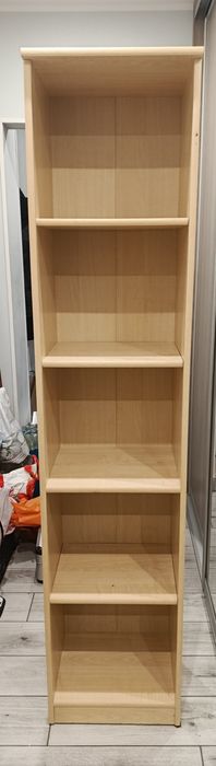 Używany regał otwarty