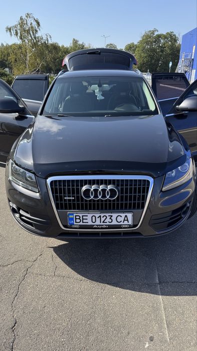 Audi Q5 Quattro 2011 року, 2.0 TDI , повний привід, механіка