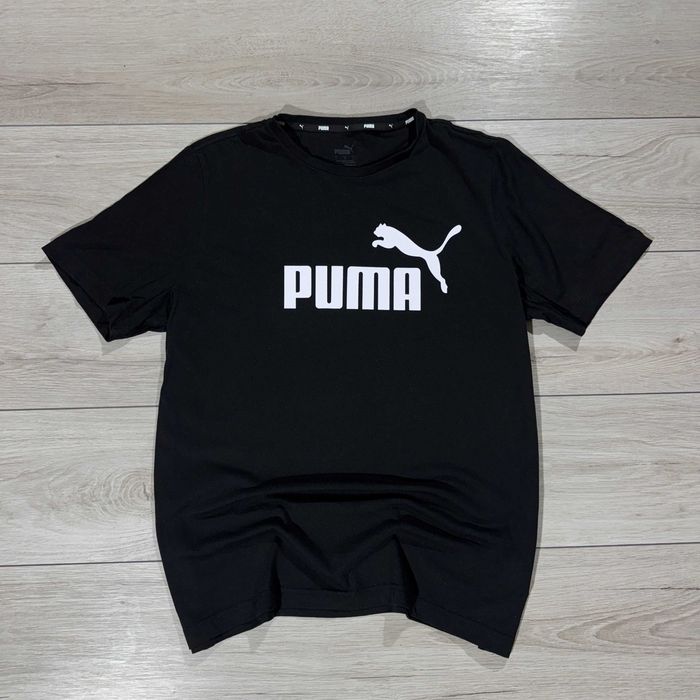 Стильна чорна Футболка Пума Puma Essentials Big White Cat, розмір L
