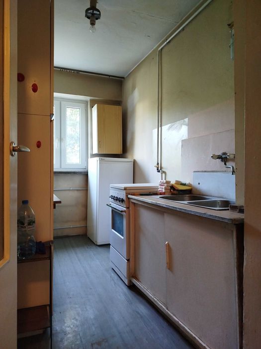 Dwa pokoje, Mokotów-Służew - BEZPOŚREDNIO