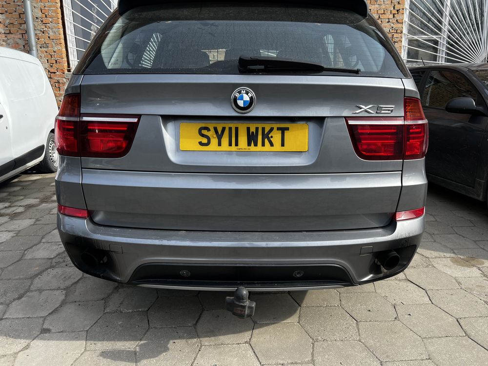 Бампер задний BMW X5 E70 E53 запчасти задній БМВ Е83 Х5 Е70 Е53