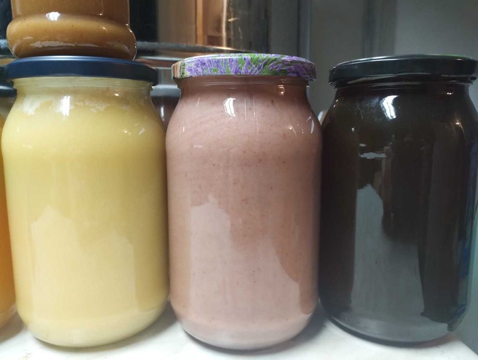 Miody Pszczele  z  Pasieki  Różne  odmiany  Wysyłka Gratis