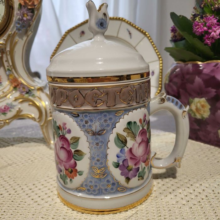 Кружка с крышкой Коростень. Ручная роспись