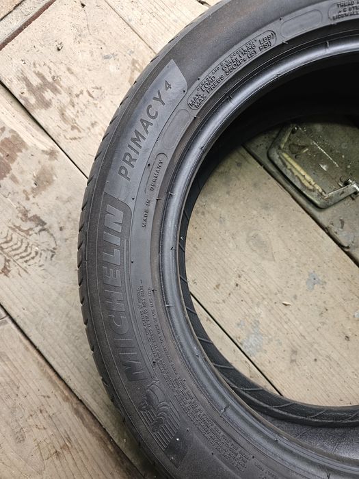 Продам комплект шин Michelin Primacy 205 55 r16